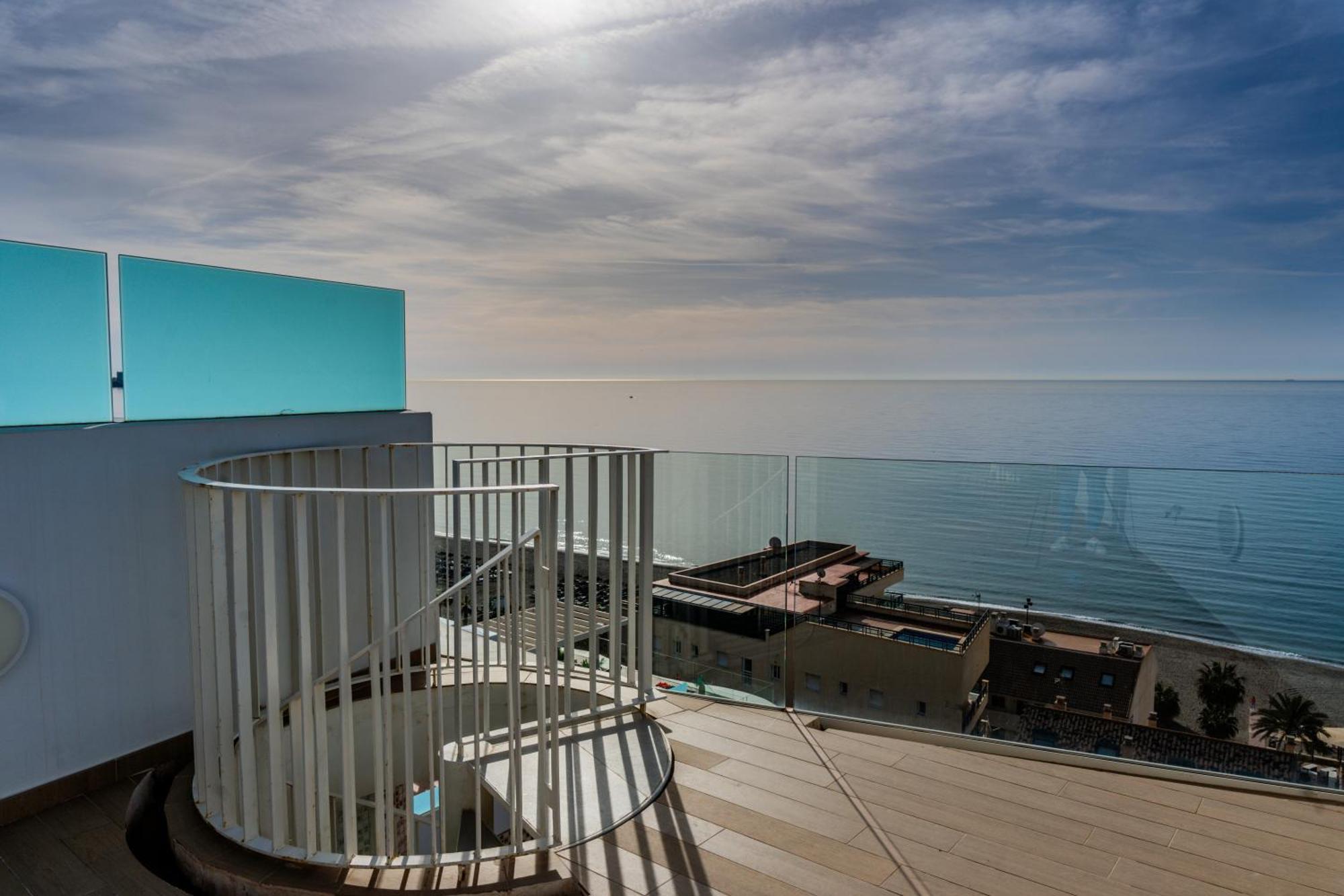 Апартаменти Panoramic Seaview Penthouse The Wave Фуенхірола Екстер'єр фото
